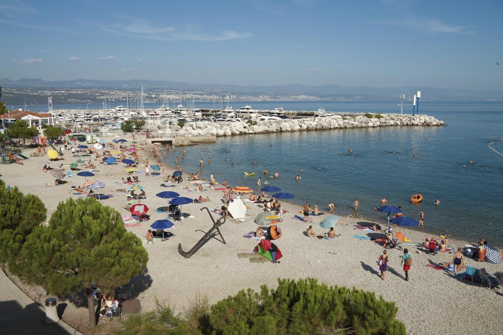 Sea Garden *